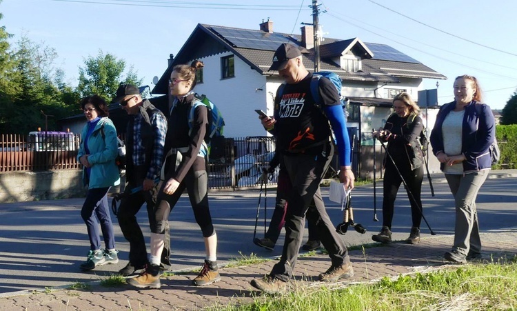 1. Ekstremalna Droga Światła - górami z Cięciny do Ciśca