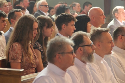 ​Leszczyny - Bartosz Kaczmarczyk i Krzysztof Kurpanik wyświęceni na diakonów