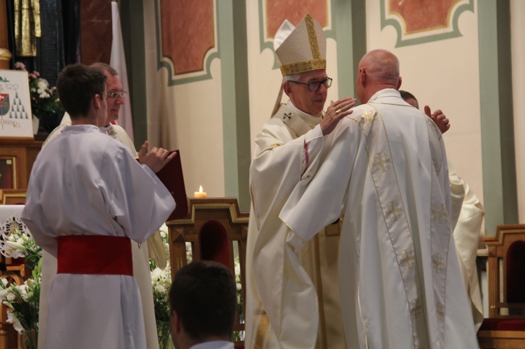 ​Leszczyny - Bartosz Kaczmarczyk i Krzysztof Kurpanik wyświęceni na diakonów