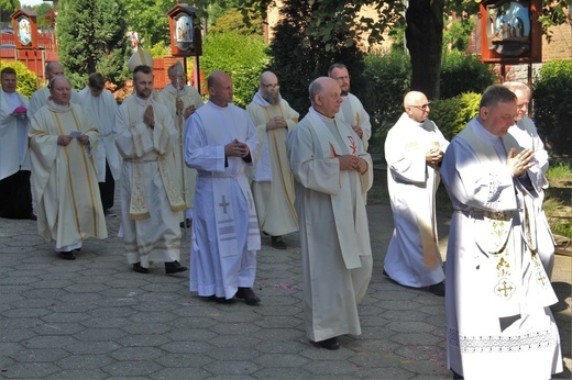 ​Leszczyny - Bartosz Kaczmarczyk i Krzysztof Kurpanik wyświęceni na diakonów