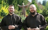 Świadectwo powołania młodych kapłanów