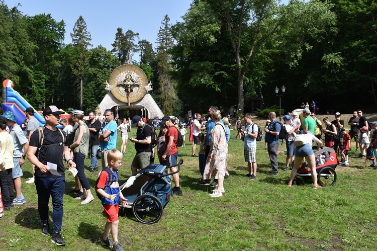 Festyn "Przygoda z Tatą" w Matemblewie