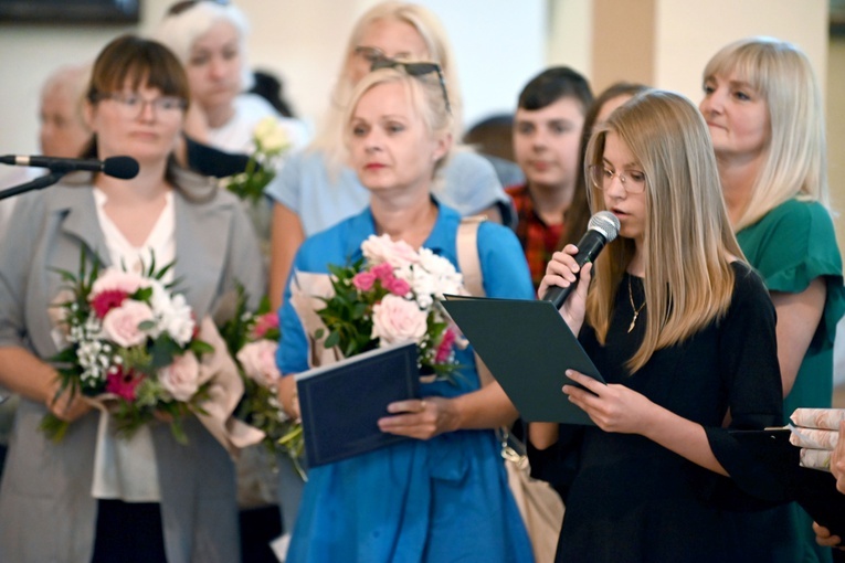 Wałbrzych. Na Podgórzu ze łzami żegnali ojców pallotynów
