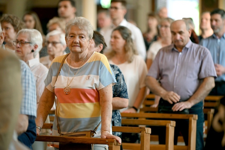 Wałbrzych. Na Podgórzu ze łzami żegnali ojców pallotynów