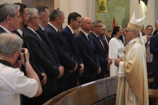 Msza św. z okazji 100. rocznicy przyłączenia części Górnego Śląska do Polski - z udziałem prymasa Polski