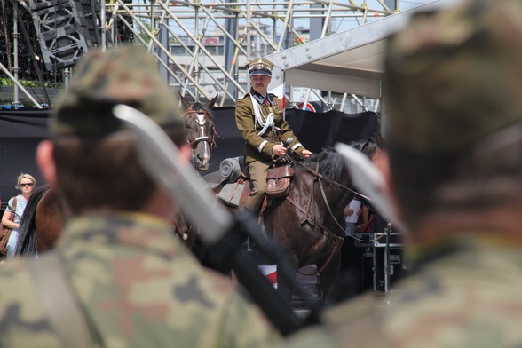 Generał Szeptycki wjechał na rynek w Katowicach - inscenizacja historyczna