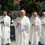 Jubileuszowa pielgrzymka dekanalna w odpust Matki Bożej Opolskiej