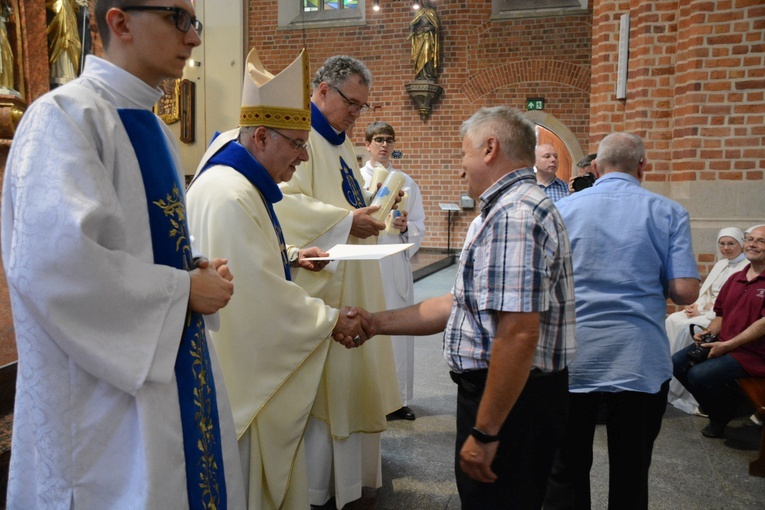 Jubileuszowa pielgrzymka dekanalna w odpust Matki Bożej Opolskiej