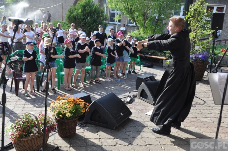 Świętno. Ogólnopolski Konkurs Piosenki Religijnej im. św. Jana Pawła II 