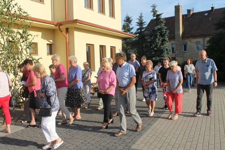 Jawor. Odpust u św. Brata Alberta