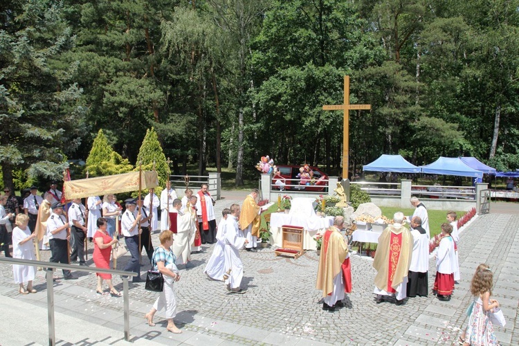 45-lecie parafii Najdroższej Krwi Pana Jezusa w Kętach-Podlesiu