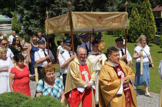 45-lecie parafii Najdroższej Krwi Pana Jezusa w Kętach-Podlesiu