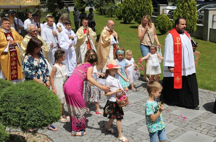 45-lecie parafii Najdroższej Krwi Pana Jezusa w Kętach-Podlesiu