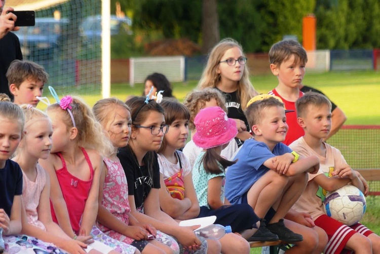 Piknik rodzinny "Pisarzowice dla Ukrainy"