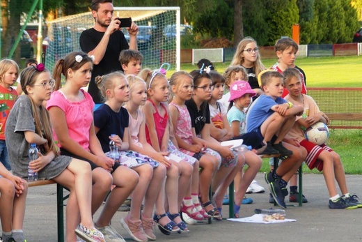 Piknik rodzinny "Pisarzowice dla Ukrainy"