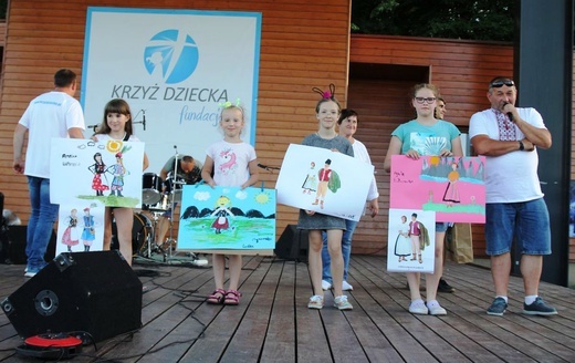 Piknik rodzinny "Pisarzowice dla Ukrainy"