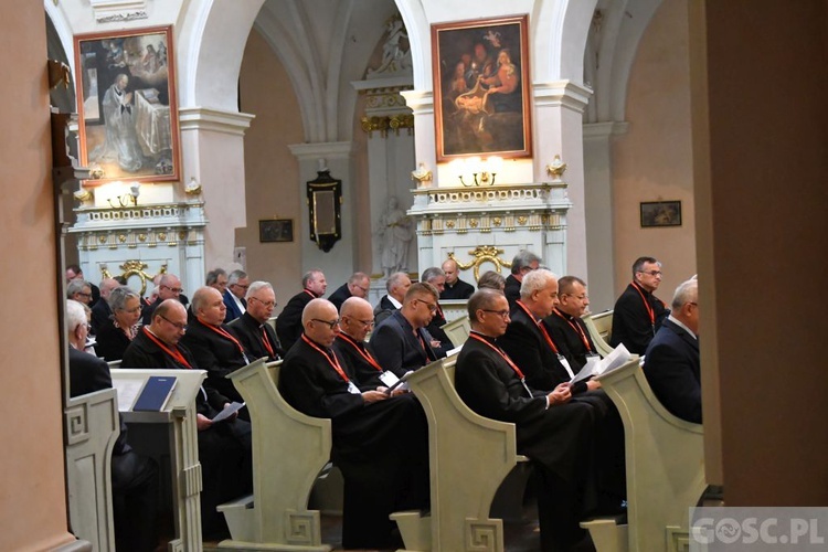 W Paradyżu trwa kolejna sesja synodu diecezjalnego