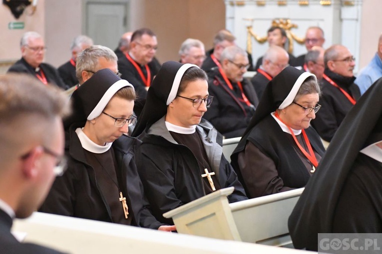 W Paradyżu trwa kolejna sesja synodu diecezjalnego