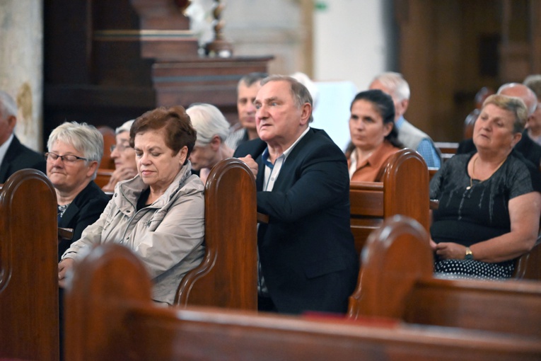 Strzegom. Pogrzeb ks. Władysława Janickiego [zdjęcia]