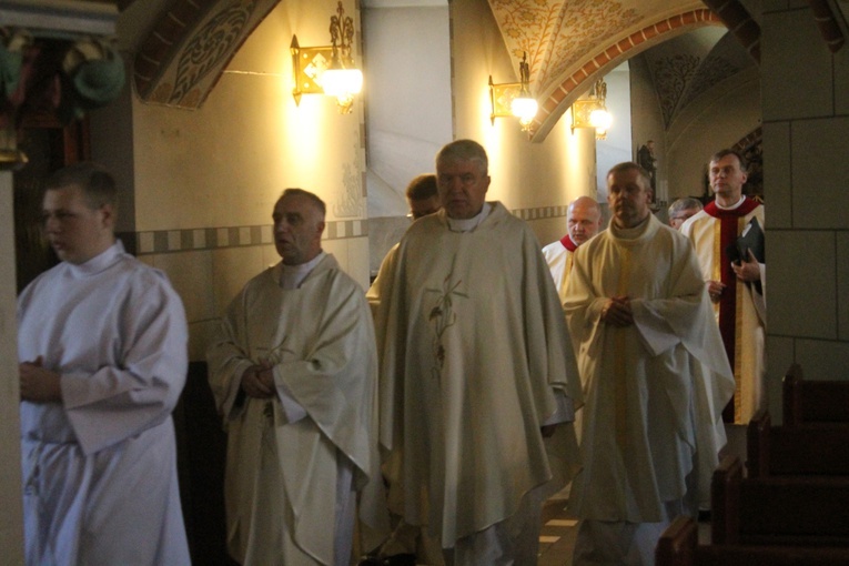 Modlą się w papieskich intencjach 