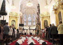 Święcenia odbyły się  28 maja w tarnowskiej katedrze.