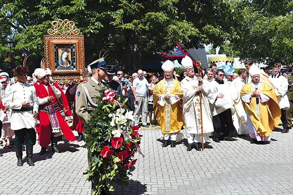 Uroczystości odpustowe odbywały się od 13 do 18 czerwca.