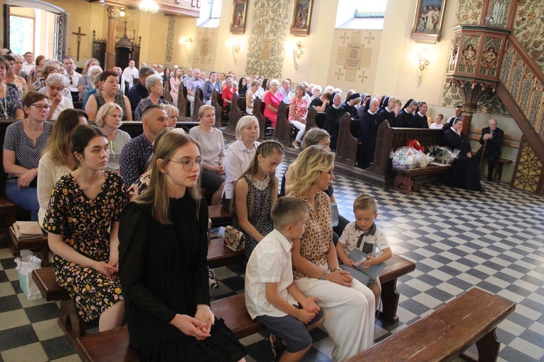 Przecław. Dziękczynienie za 142 lata posługi sióstr