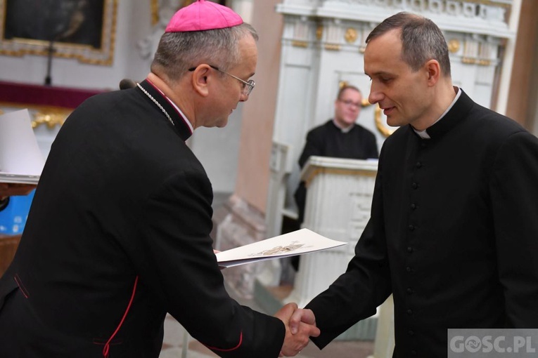 Dekrety dla proboszczów i administratorów