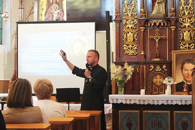 Konferencję na zakończenie wygłosił ks. Maciej Michalak SDB.