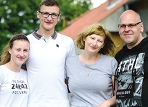 Marysia, Janek, Ania i Sławek Słomkowscy (od lewej).