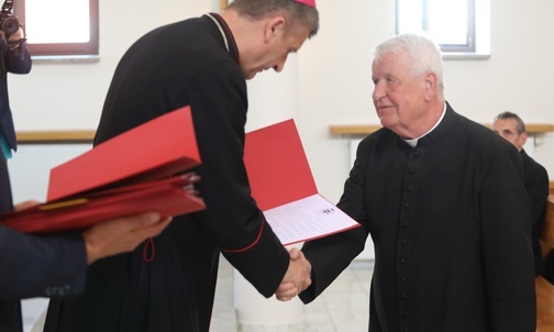 Ks. Andrzej Papoń, emerytowany proboszcz z Hażlacha.