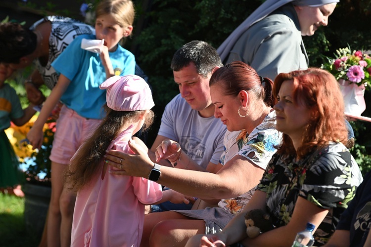 "Niezapominajki" nie dadzą o sobie zapomnieć