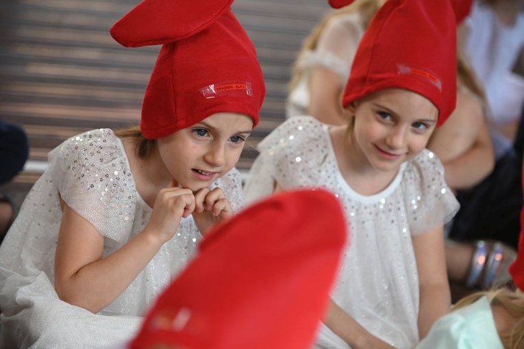 "Słoneczniki" pożegnały się z przedszkolem