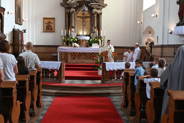 "Słoneczniki" pożegnały się z przedszkolem