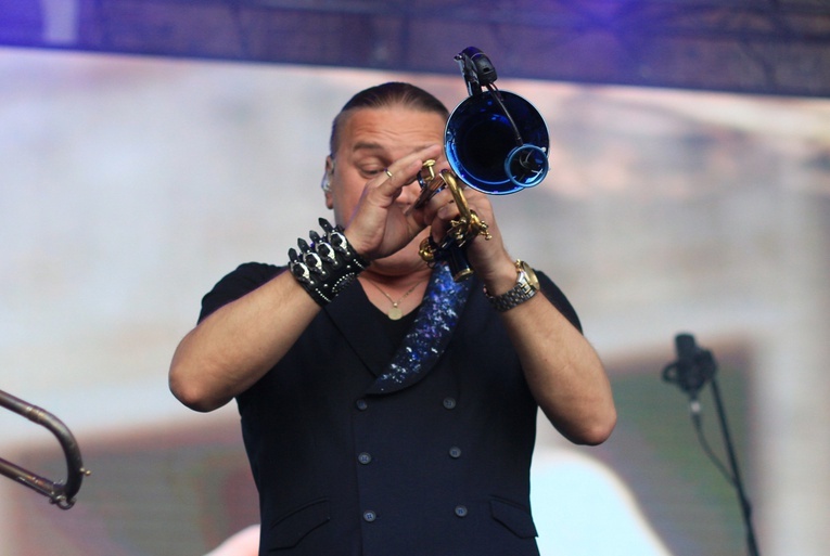 Koncert Freli i Golec uOrkiestry na rzecz opolskiej katedry