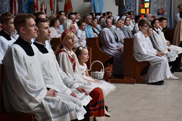 Msza św. i procesja eucharystyczna w Gdyni