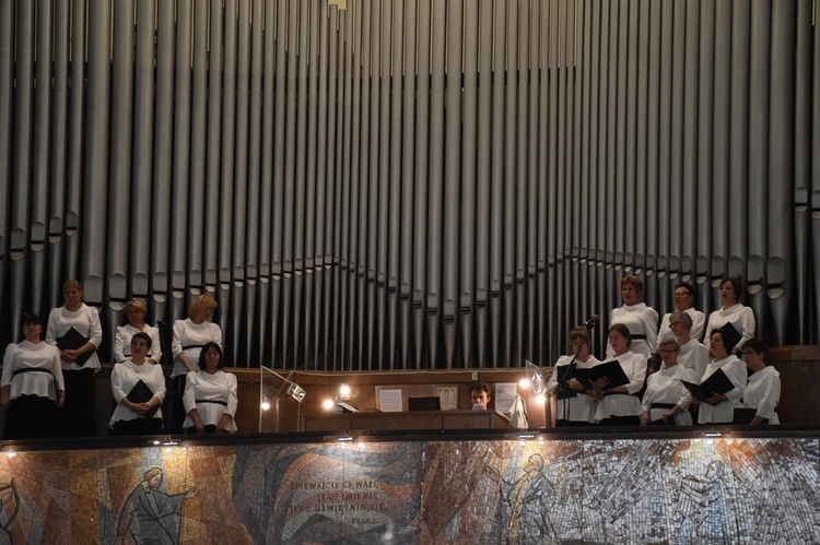 Msza św. i procesja eucharystyczna w Gdyni