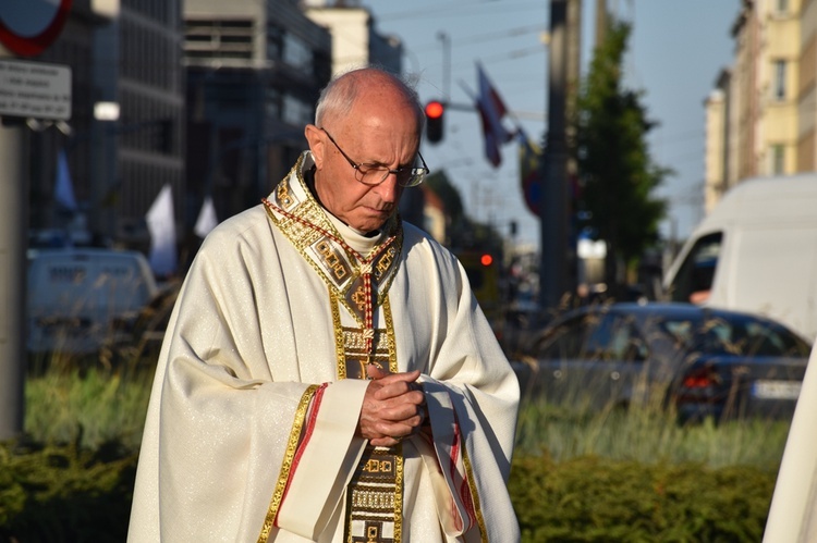 Msza św. i procesja eucharystyczna w Gdyni