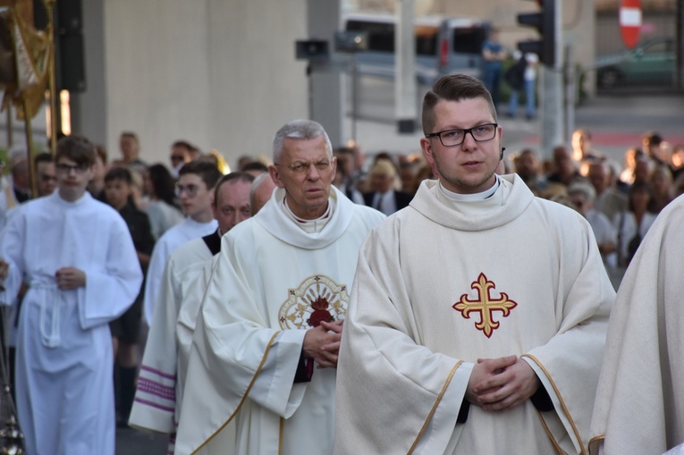 Msza św. i procesja eucharystyczna w Gdyni