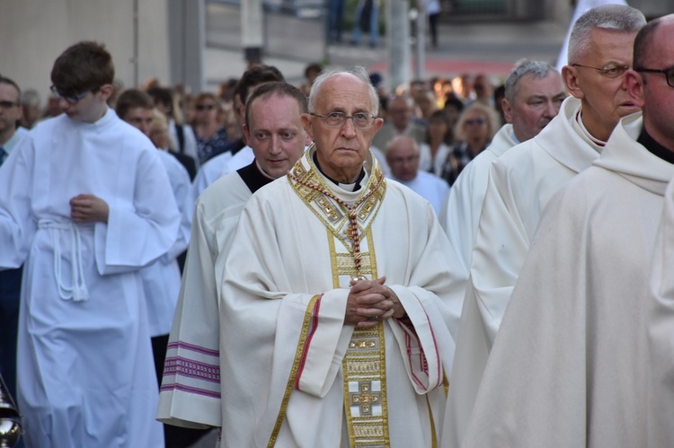 Msza św. i procesja eucharystyczna w Gdyni