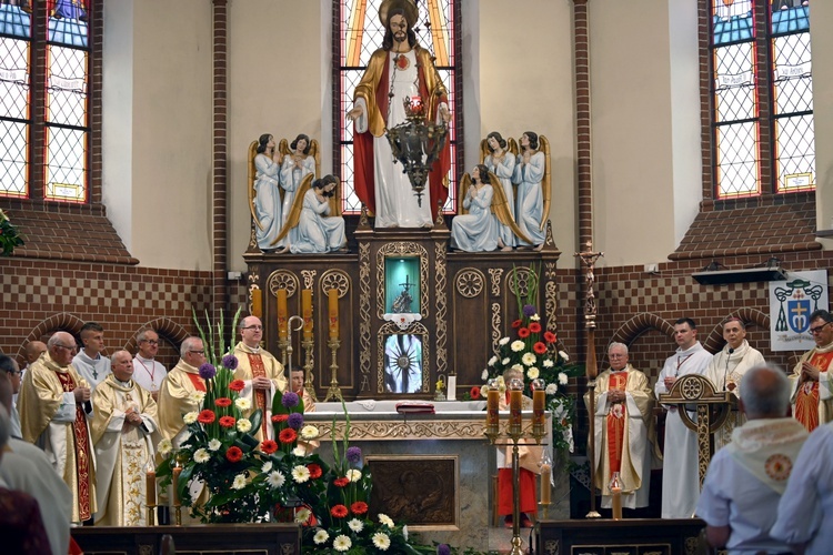 Msza św. odpustowa połączona z jubileuszem kapłaństwa