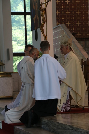 Szesnasty i siedemnasty diakon stały w archidiecezji 