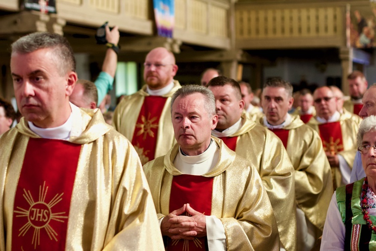 Poświęcenie kościoła w Rozogach