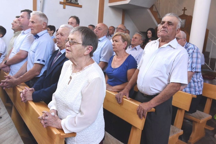 Ogłoszenie nowej parafii w Żdżarach