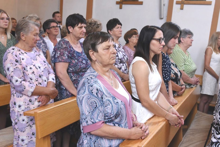 Ogłoszenie nowej parafii w Żdżarach