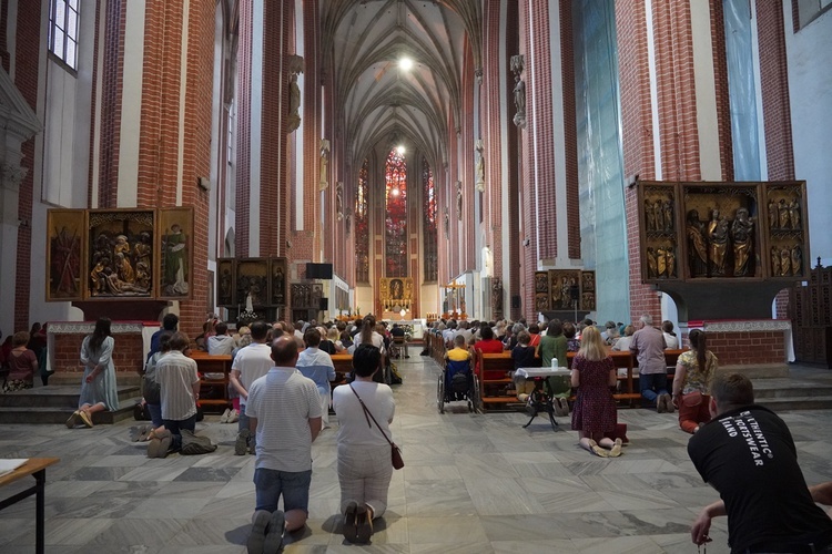 V Weekend Ewangelizacyjny "Ochrzczeni Ogniem" we Wrocławiu