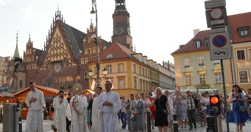 V Weekend Ewangelizacyjny "Ochrzczeni Ogniem" we Wrocławiu