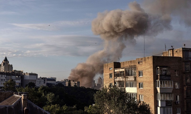 Ukraina: Co najmniej jedna ofiara śmiertelna ataku w Kijowie