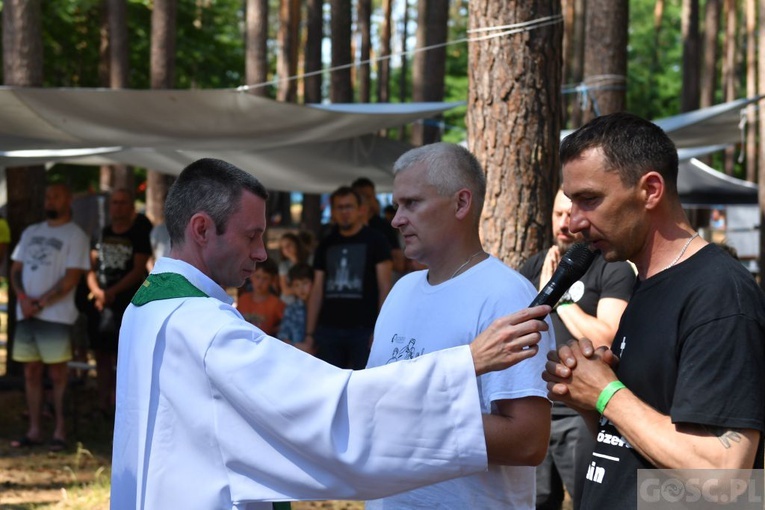 Wakacje z tatą nad i pod wodą