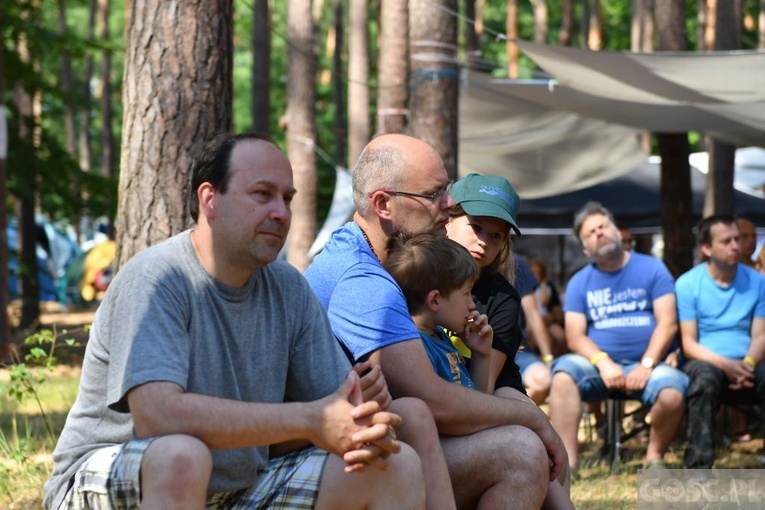 Wakacje z tatą nad i pod wodą